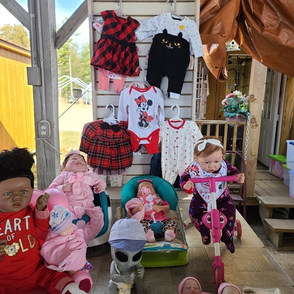 Reborn doll - Picture 3 of 8